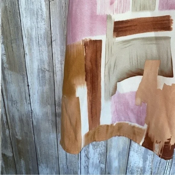 Entro Violet Skye Flutter Sleeve Blouse - Picture 4 of 8